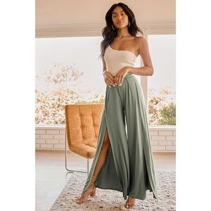 Lulus Knockout Sage Green Wide Leg Pants - Size S